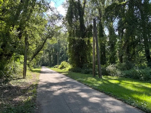 Eladó telek Tiszaújváros, Tiszasziget 570 nm