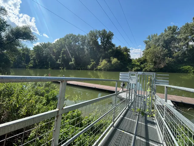 Eladó telek Tiszaújváros, Tiszasziget 570 nm