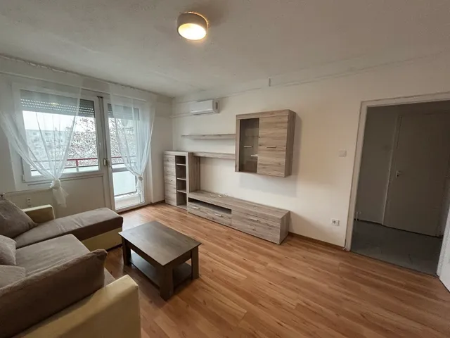 Kiadó lakás Tiszaújváros 37 nm