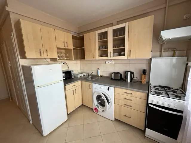 Kiadó lakás Tiszaújváros 48 nm