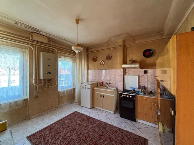 Eladó ház Polgár 69 nm