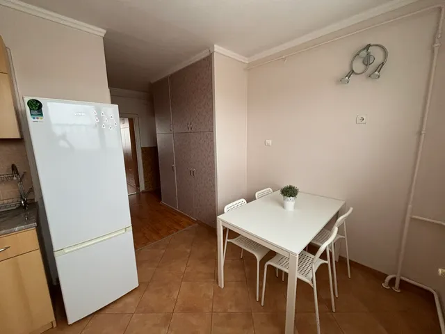 Eladó lakás Tiszaújváros, Rózsa út 51 nm