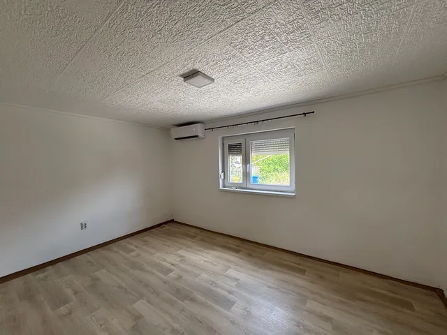 Eladó ház Oszlár 60 nm