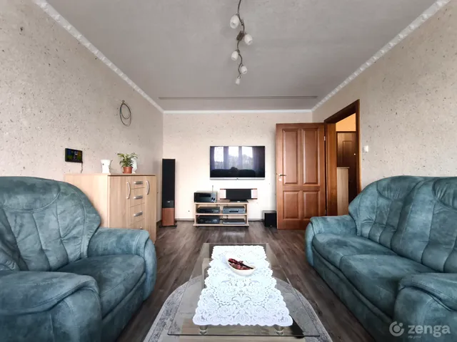 Eladó lakás Százhalombatta, Déli lakótelep 47 nm