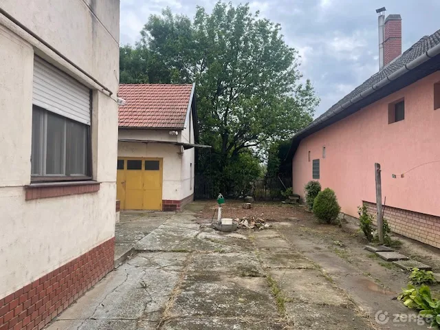 Eladó ház Szeged, Szőreg 150 nm