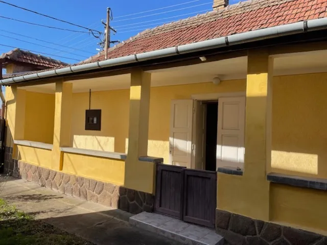 Eladó ház Mezőkövesd 74 nm