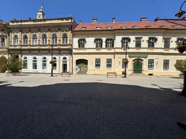 Eladó lakás Kaposvár 102 nm