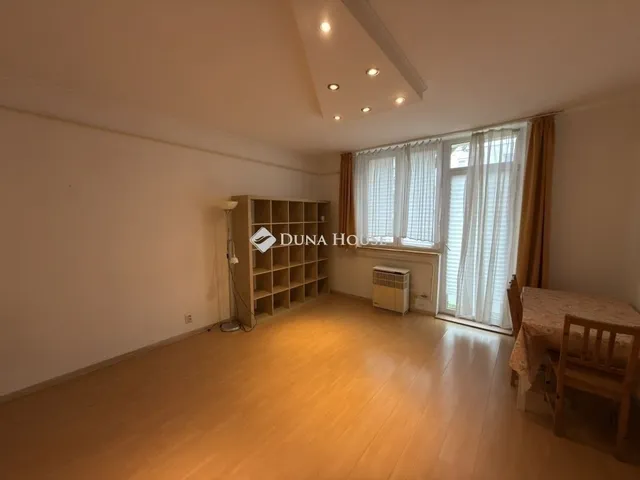 Eladó lakás Budapest XVI. kerület 32 nm