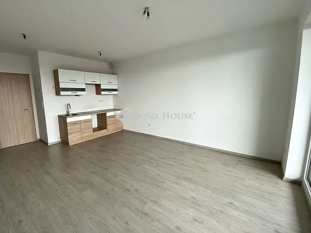 Eladó lakás Budapest III. kerület 30 nm