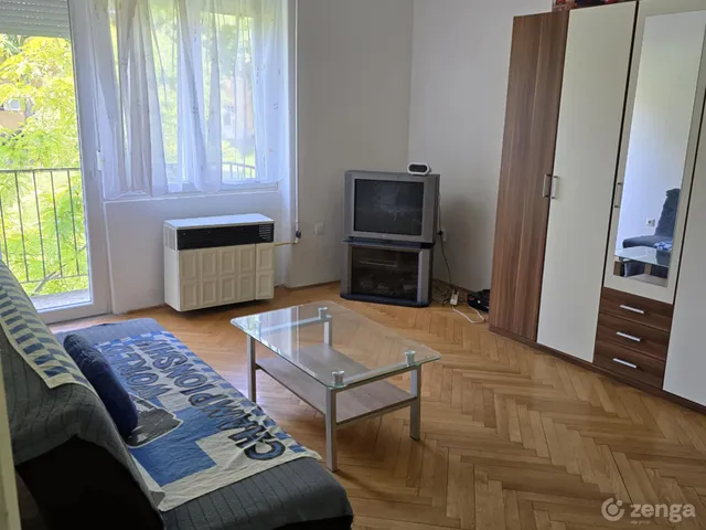 Eladó lakás Pécs, Budai városrész 34 nm