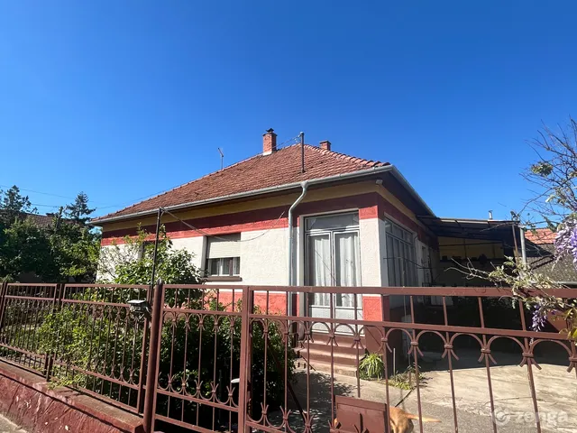 Eladó ház Lakitelek 100 nm