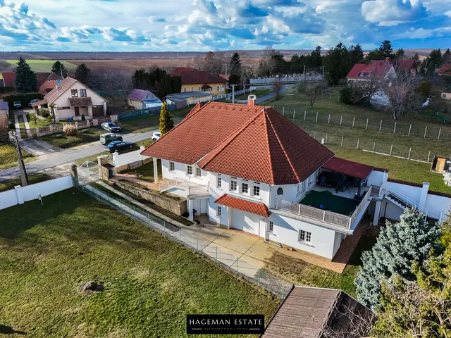 Eladó ház Igal 280 nm