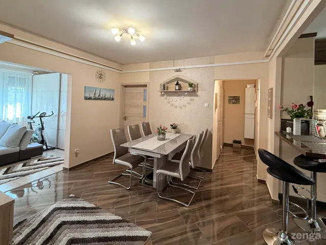 Eladó lakás Budapest IV. kerület, Káposztásmegyer 70 nm