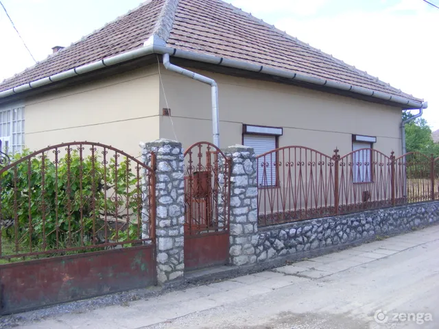 Eladó ház Egerfarmos 84 nm