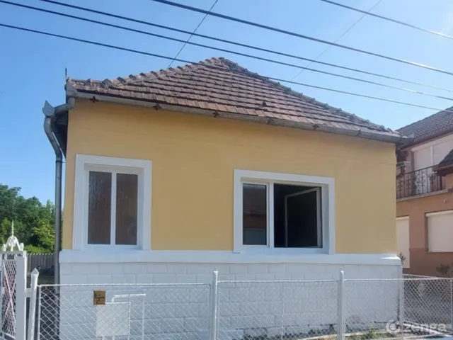 Eladó ház Rakamaz 95 nm