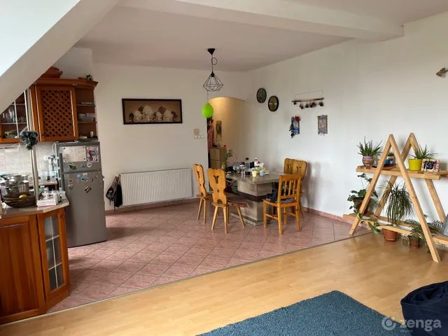 Eladó lakás Fót 105 nm