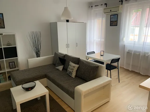Eladó lakás Szeged, Felsőváros 50 nm