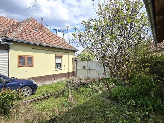 Eladó ház Géderlak 120 nm