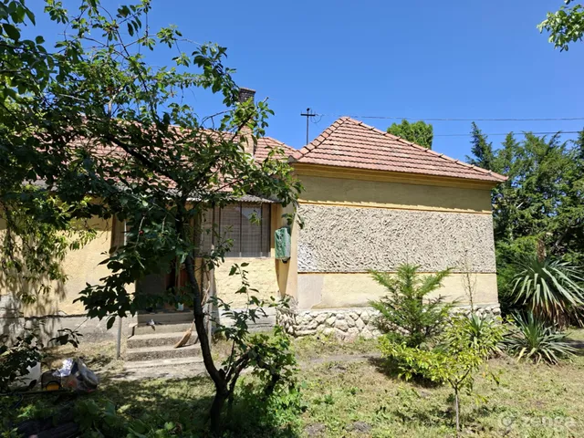Eladó ház Takácsi 85 nm