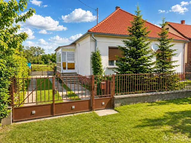 Eladó ház Badacsonytördemic 90 nm