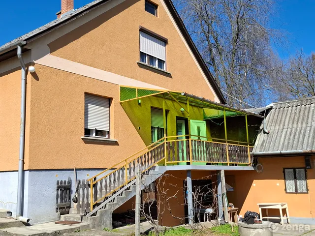 Eladó ház Gyömrő, Klotildtelep, Apafi utca 250 nm