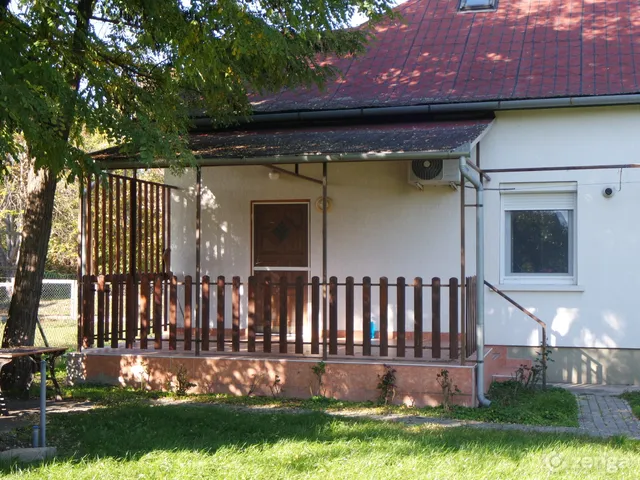 Eladó ház Kőtelek 90 nm