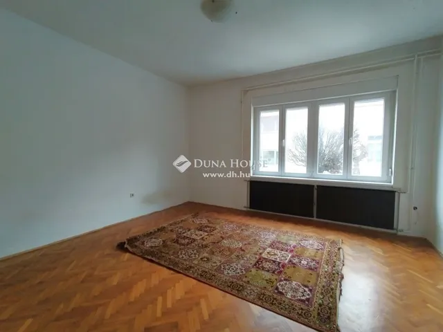 Eladó lakás Szombathely 93 nm