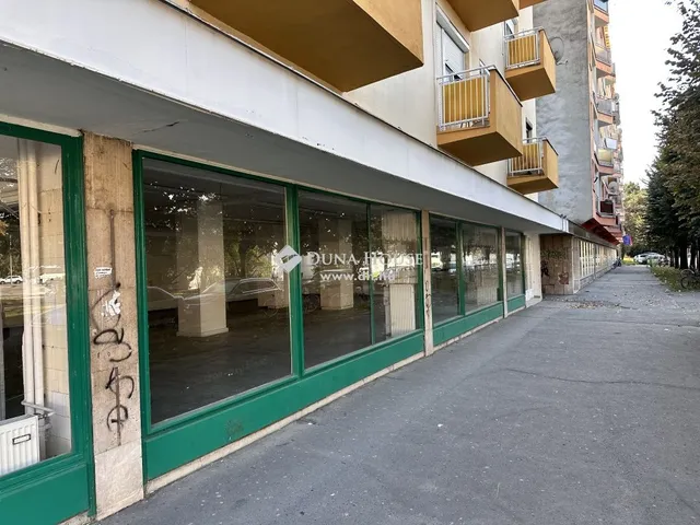 Kiadó kereskedelmi és ipari ingatlan Szombathely, Belváros 373 nm