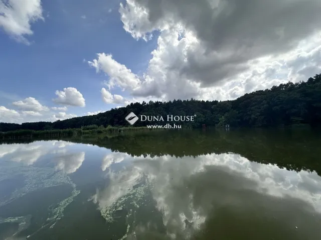 Eladó üdülő és hétvégi ház Hosszúpereszteg 75 nm
