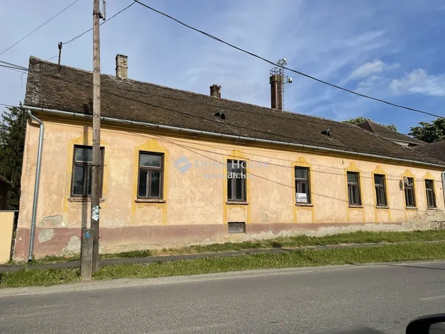 Eladó kereskedelmi és ipari ingatlan Csákánydoroszló 250 nm