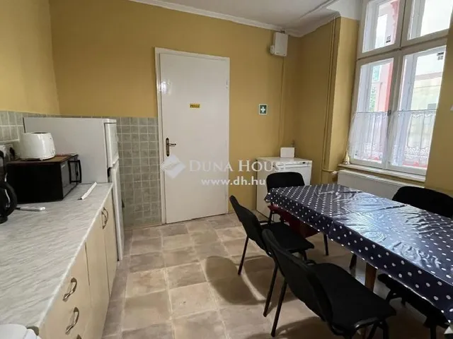 Eladó lakás Szombathely 136 nm