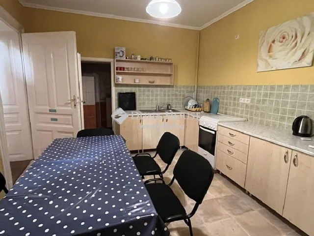 Eladó lakás Szombathely 136 nm