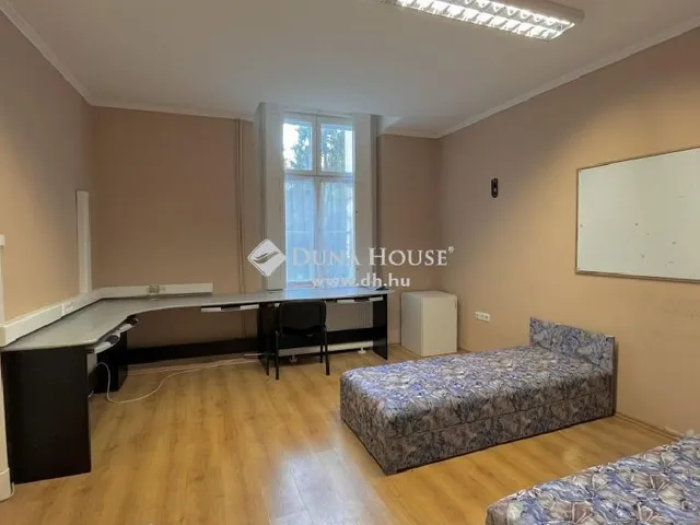 Eladó lakás Szombathely 136 nm