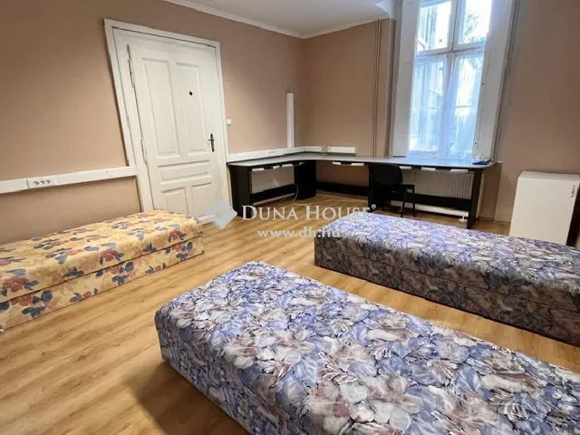 Eladó lakás Szombathely 136 nm