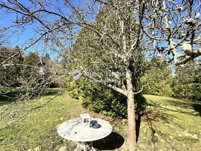 Eladó telek Szombathely 1085 nm