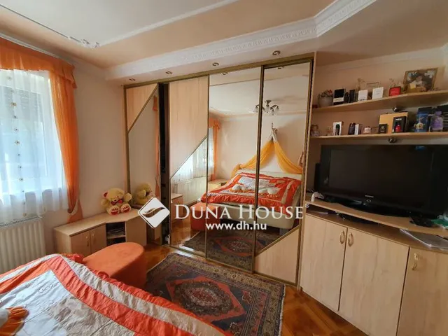 Eladó ház Szombathely, Belváros 223 nm