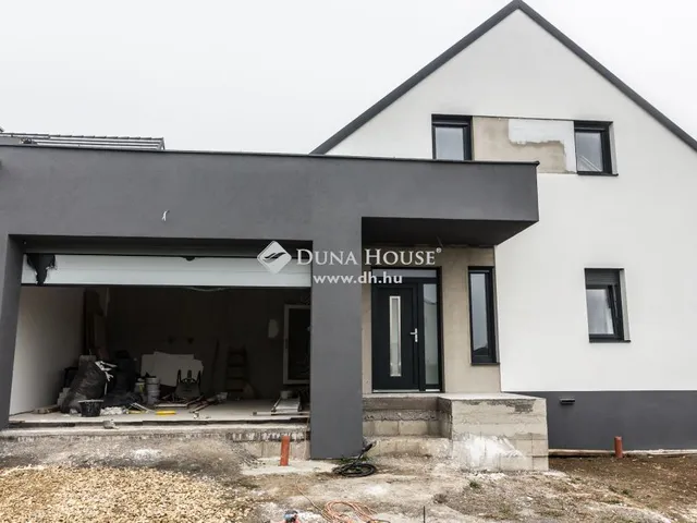 Eladó ház Szombathely, Olad 180 nm