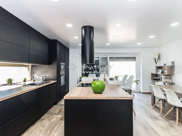 Eladó ház Szombathely 231 nm