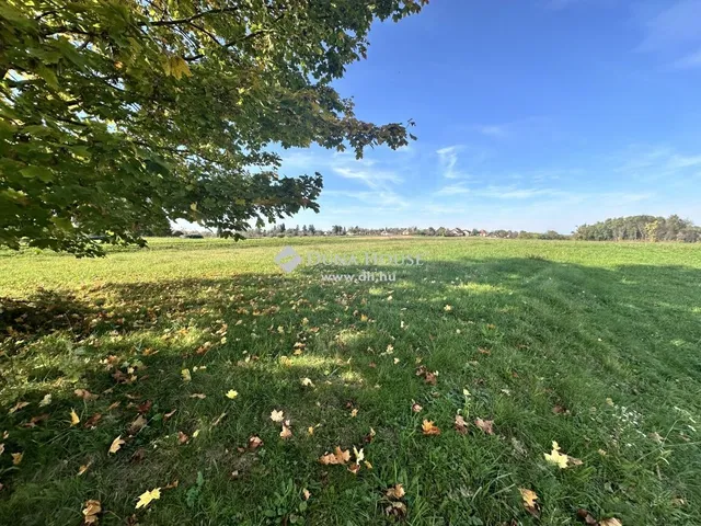 Eladó telek Kemestaródfa 1124 nm