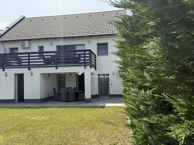 Eladó ház Szombathely, Belváros 202 nm