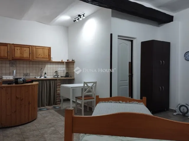 Eladó ház Egyházashollós 144 nm