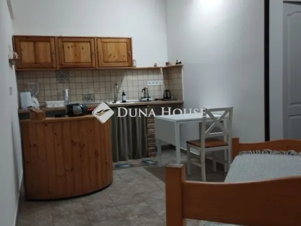 Eladó ház Egyházashollós 144 nm