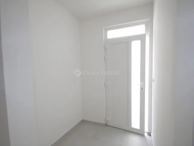 Eladó ház Pósfa 61 nm