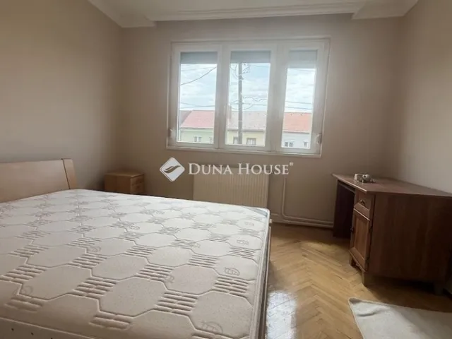 Eladó lakás Szombathely 66 nm