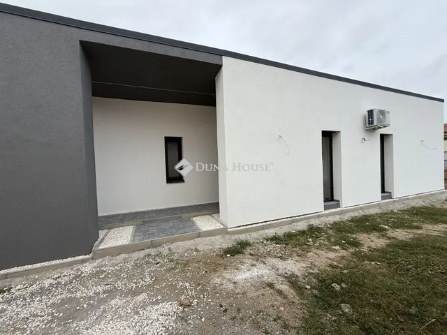 Eladó ház Vép 81 nm