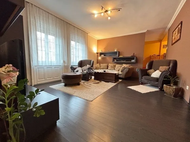 Eladó lakás Szombathely 143 nm