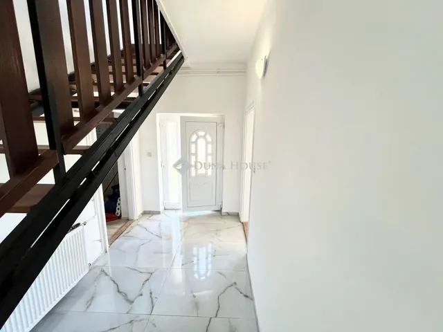 Eladó ház Katafa 192 nm