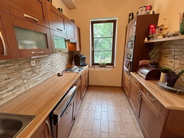 Eladó lakás Szombathely, Belváros 143 nm
