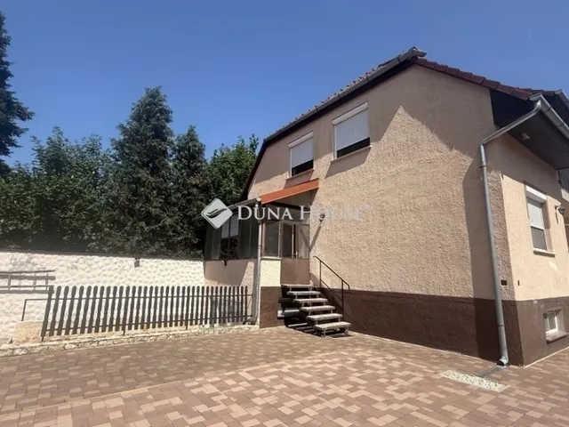 Eladó ház Bük 202 nm