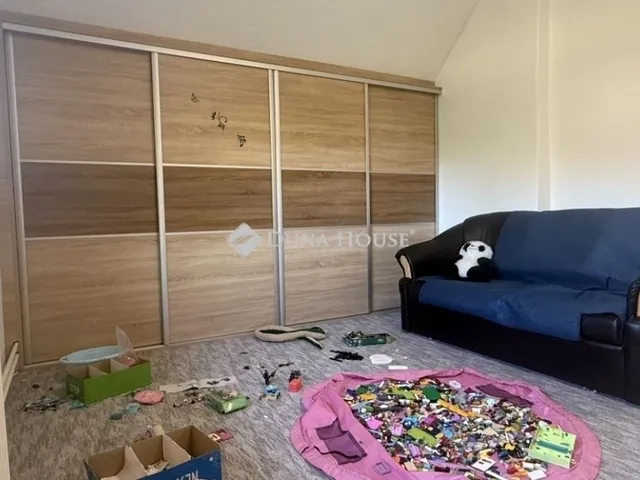 Eladó ház Bük 202 nm